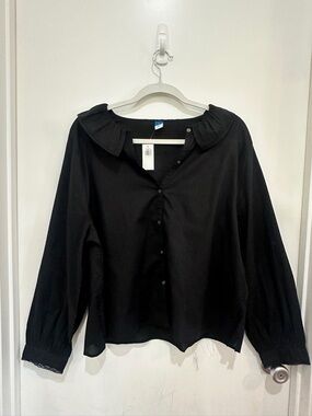 Old Navy Black Button-Front Blouse with Ruffle Collar